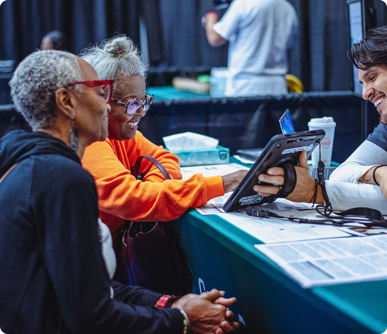 Heart and zoomed in blocked artery